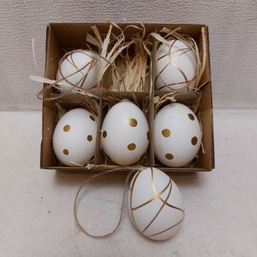 Easter eggs gold