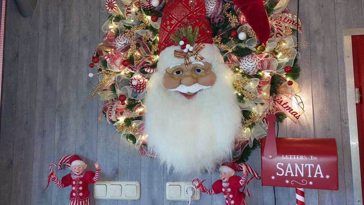 Santa Wreath