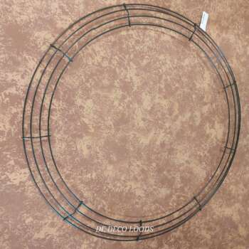 Deco mesh ring 18inch