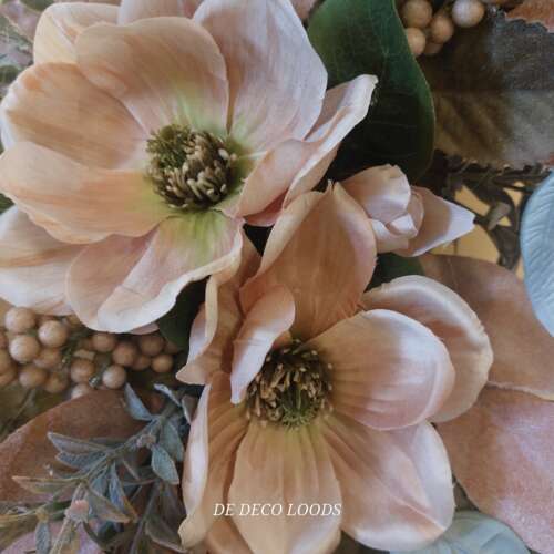 Magnolia beige