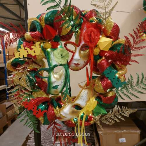 Carnavalskrans gemaskerd