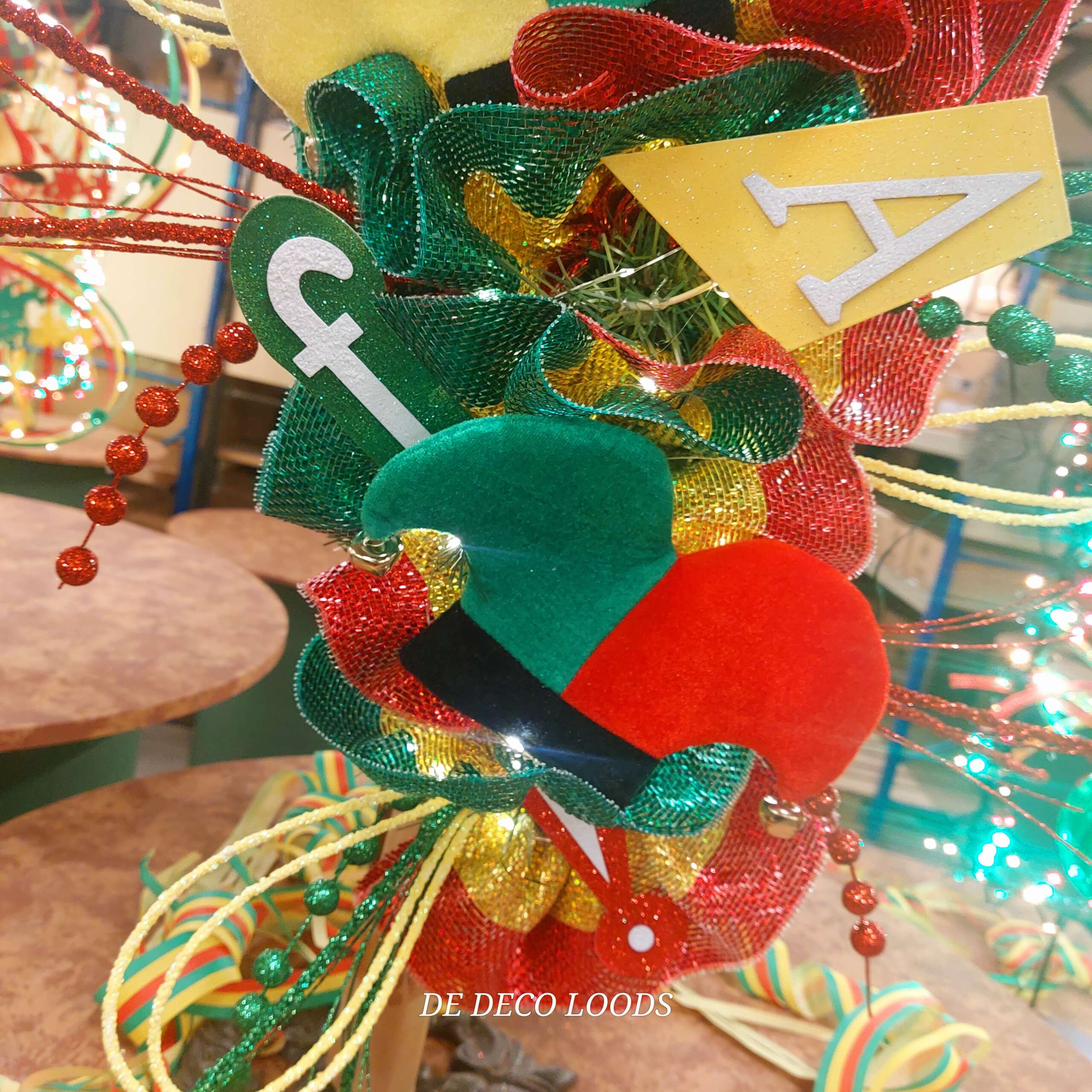 Narrenkap groen rood