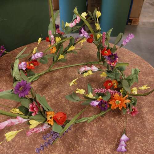 Bloemen guirlande