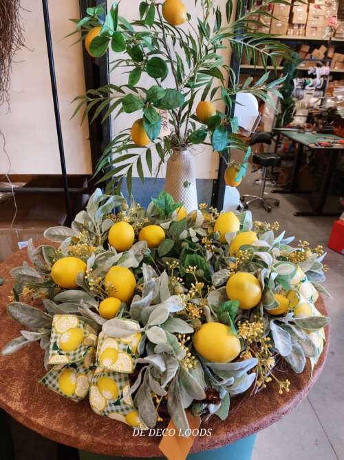 Lemon wreath
