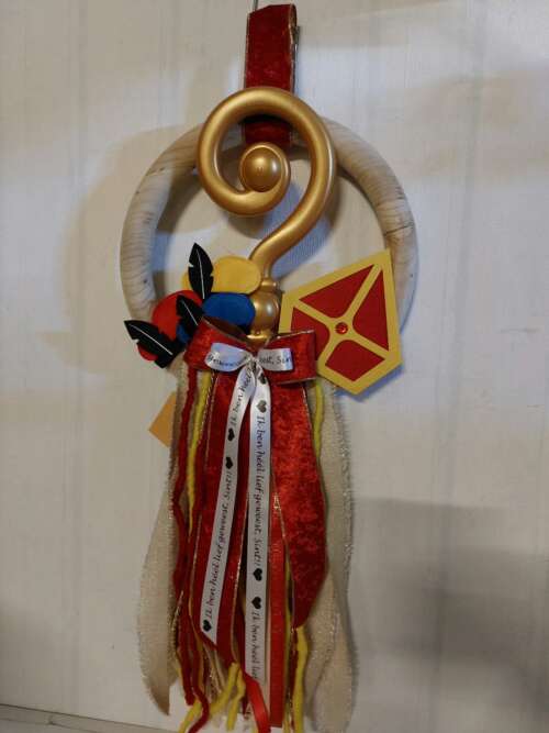 Sinterklaasdecoratie houtenring rood
