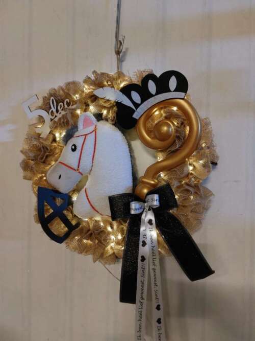 Sinterklaasdecoratie krans paard